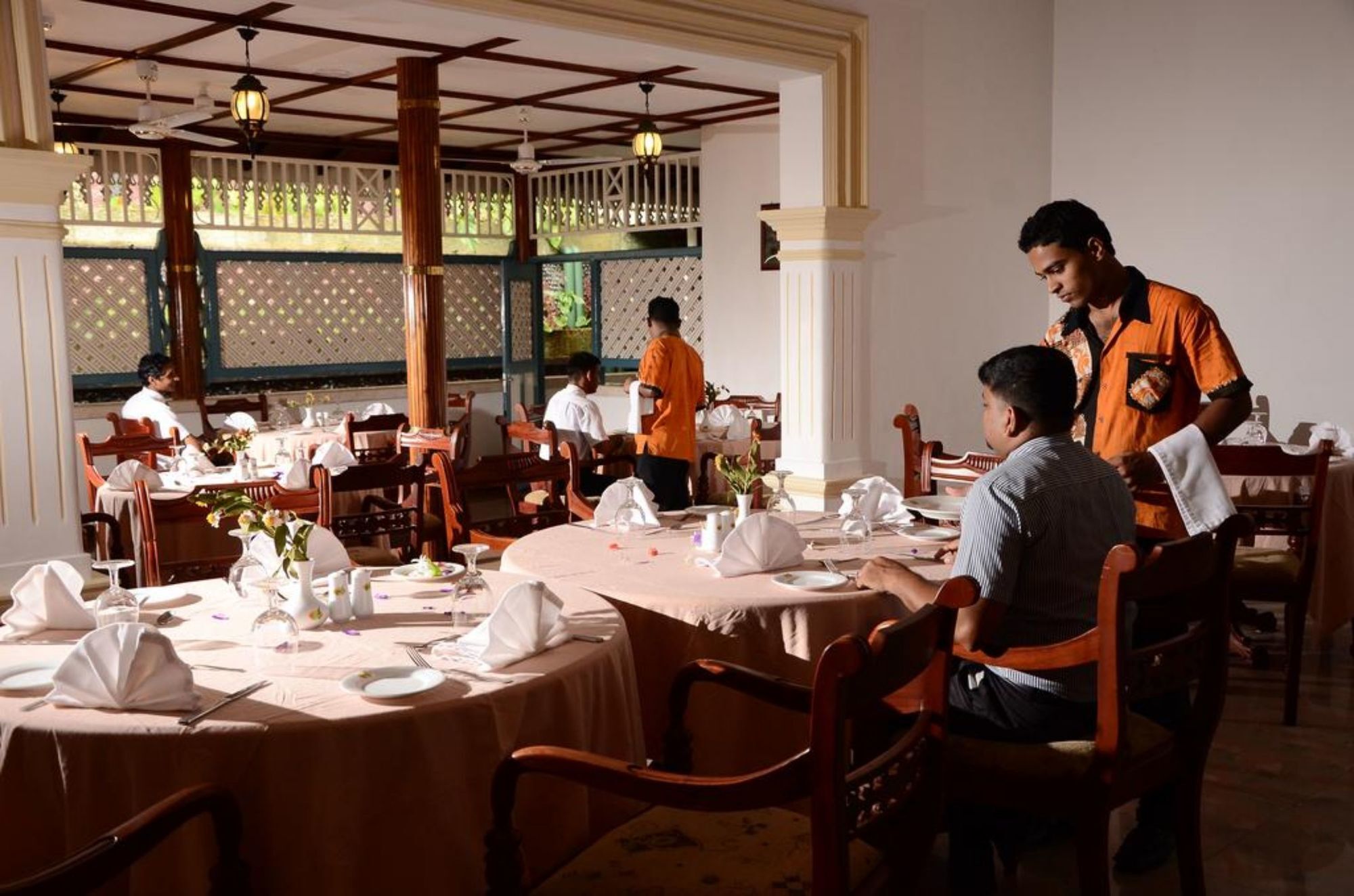 Centauria Hill Resort Ratnapura Exterior photo